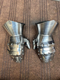 Bruiser Gauntlets