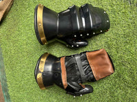 Tristain Gauntlets